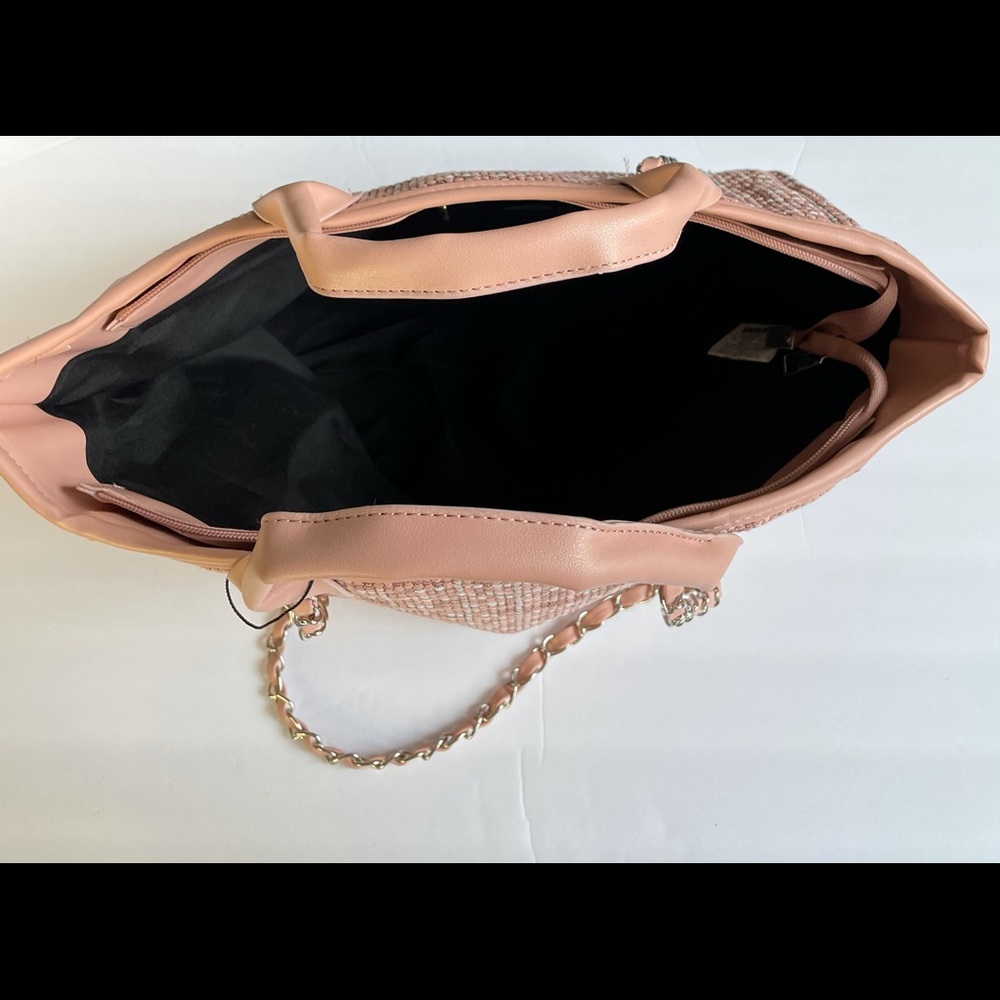 Handbag - Picture 2 of 3